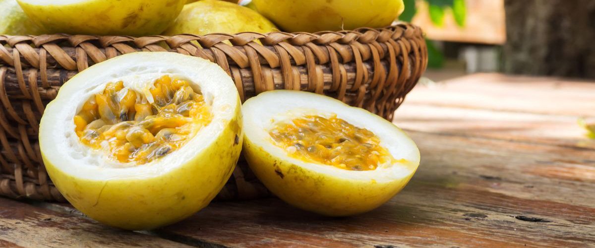 https://frutoforte.com.br/wp-content/uploads/2019/05/como-escolher-maracuja.jpg